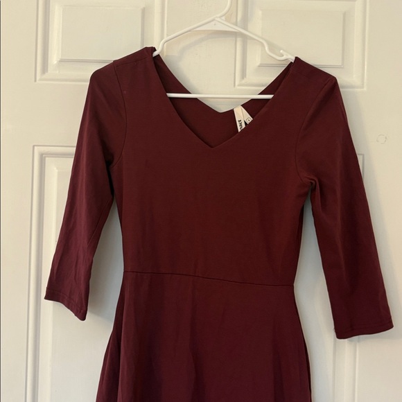 PACT Burgundy Organic Cotton 3/4 Sleeve V-Neck Fit & Flare Stretch Midi Dress S - Picture 3 of 6